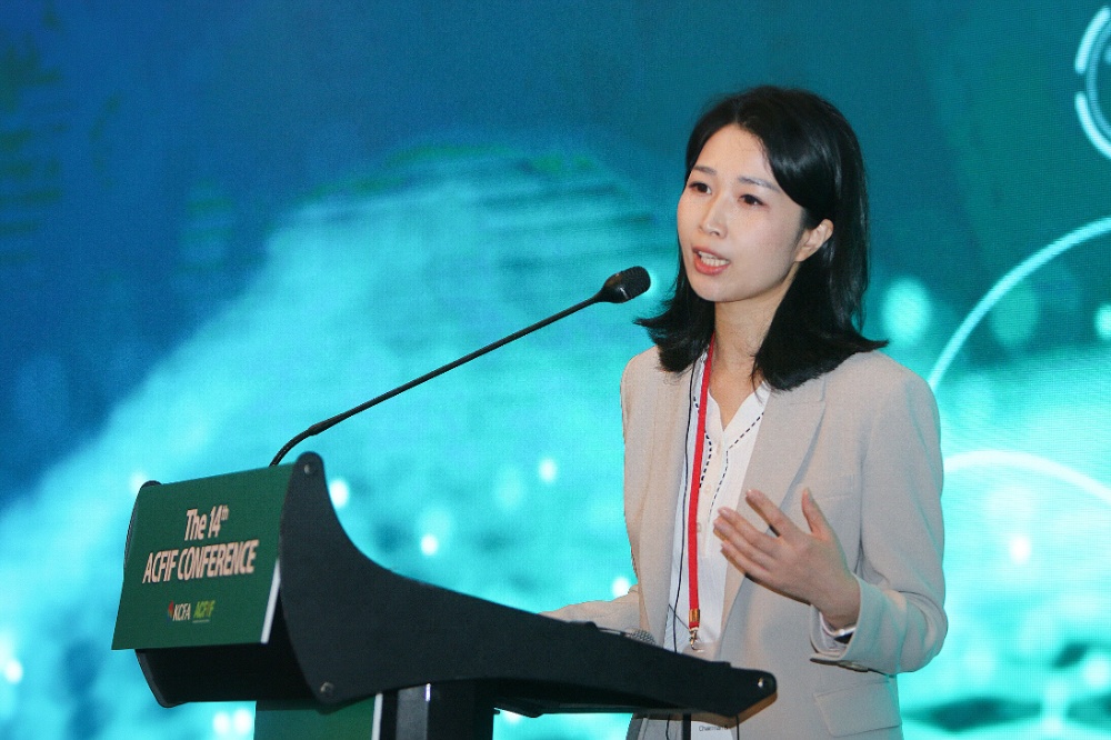 蕾董韓國參會-網站新聞