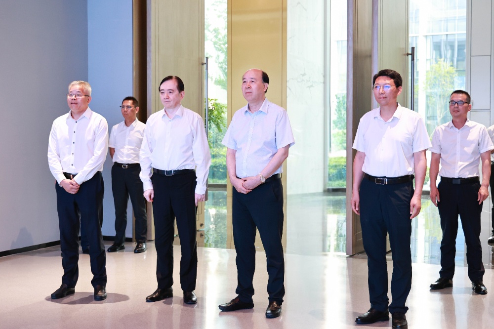 省人大常委會副主任劉忻-網站新聞