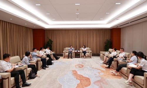 平安銀行杭州分行行長李躍蒞臨桐昆調研